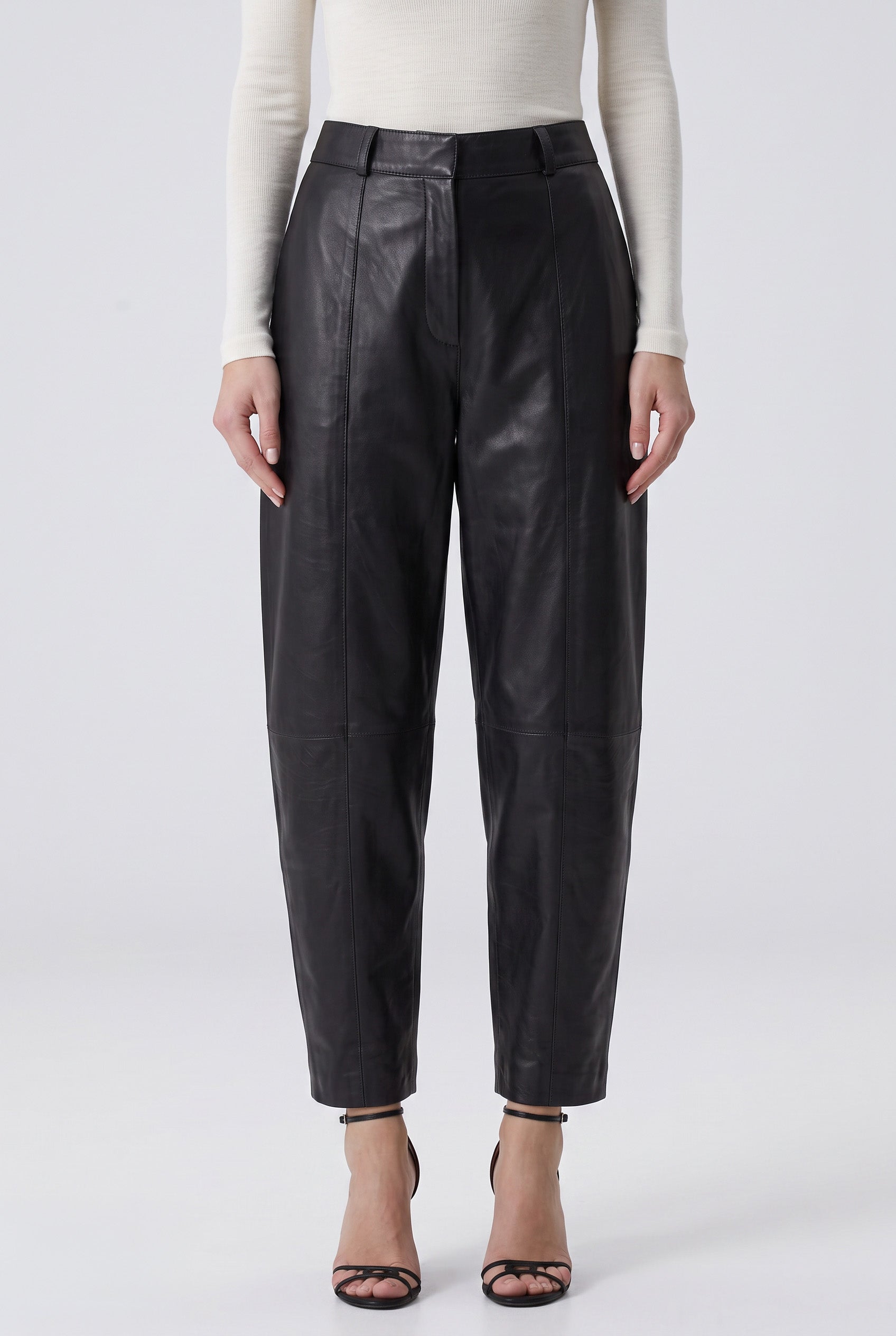 <tc>Alina Pantalon Ballon en Cuir - Noir</tc>