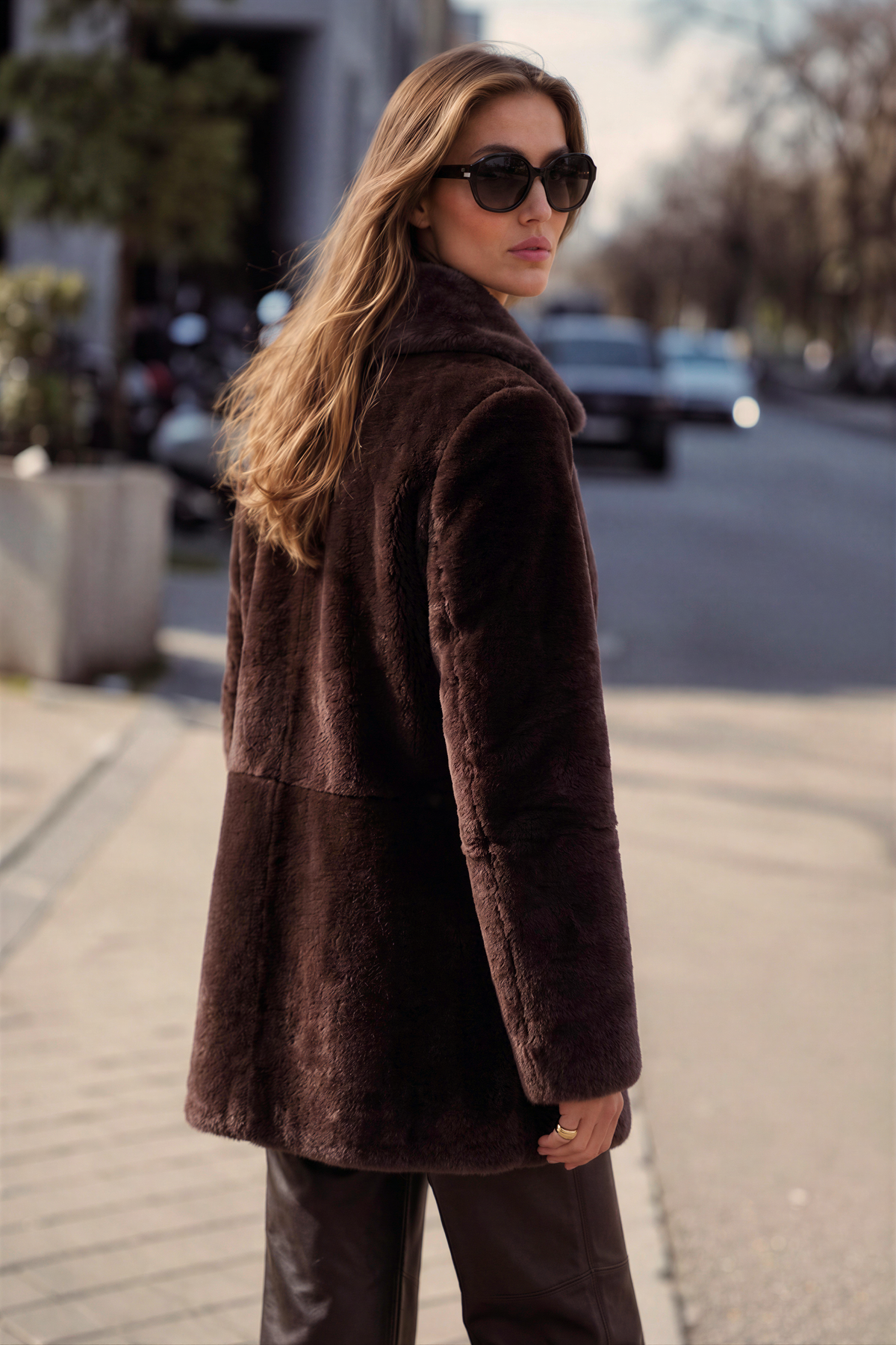 Zalina Women's Reversible Shearling Sheepskin Jacket - Chocolate
