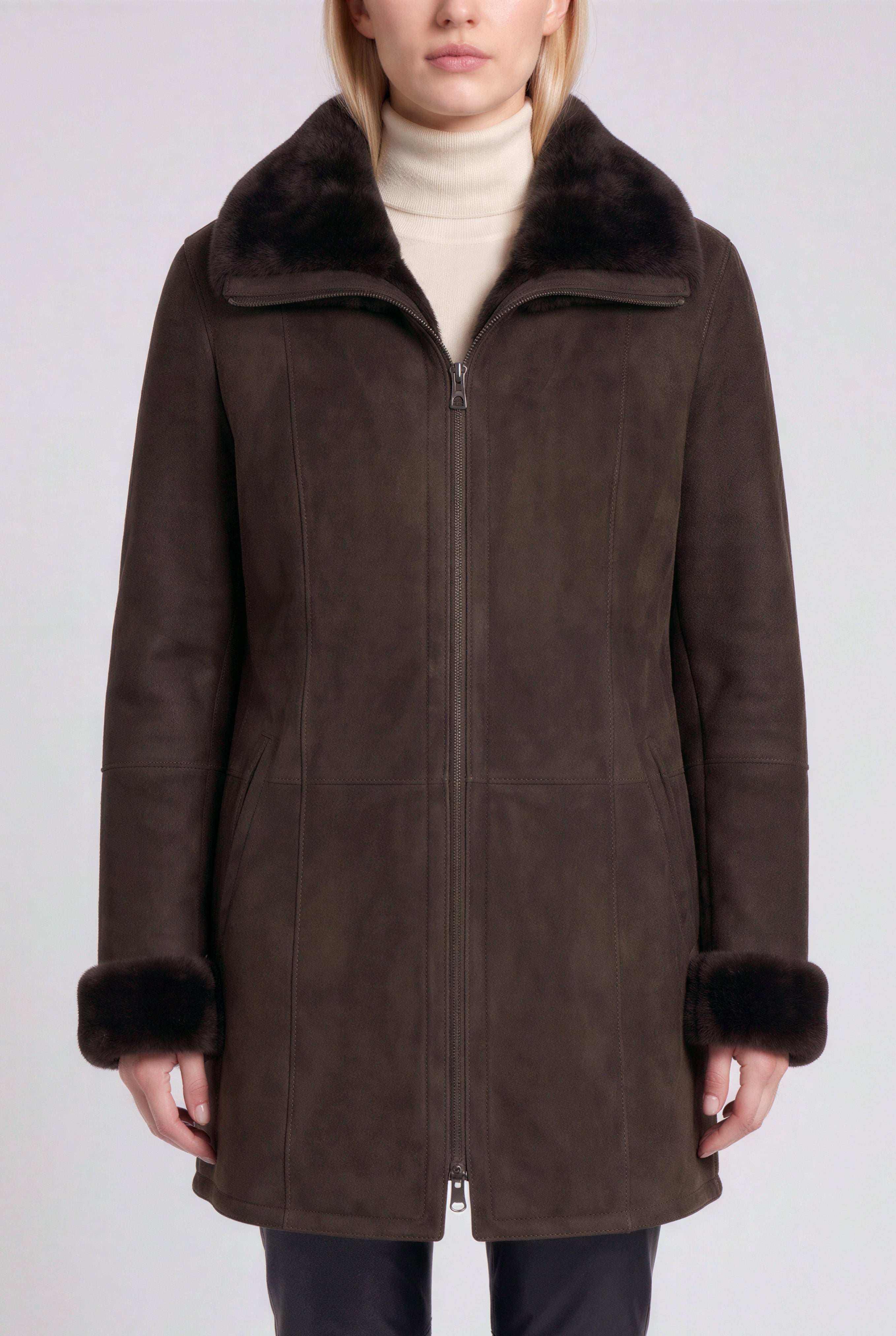 <tc>Zalina Veste Réversible en Peau Lainée - Chocolat</tc>