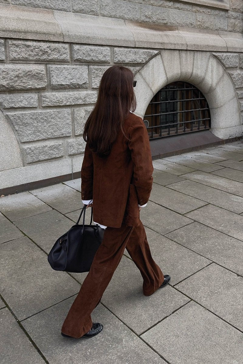 Ava Women’s Low - Waist Suede Leather Trousers - Milk Brown - Bigardini