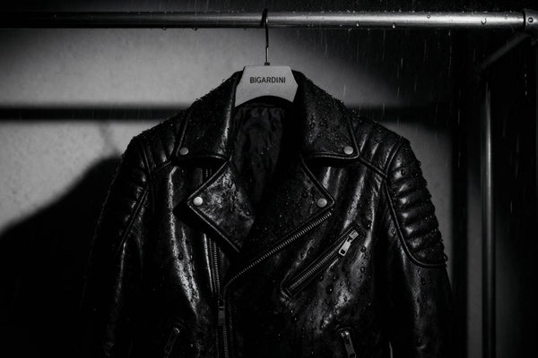 Is It Safe to Wear Leather in the Rain? - Bigardini