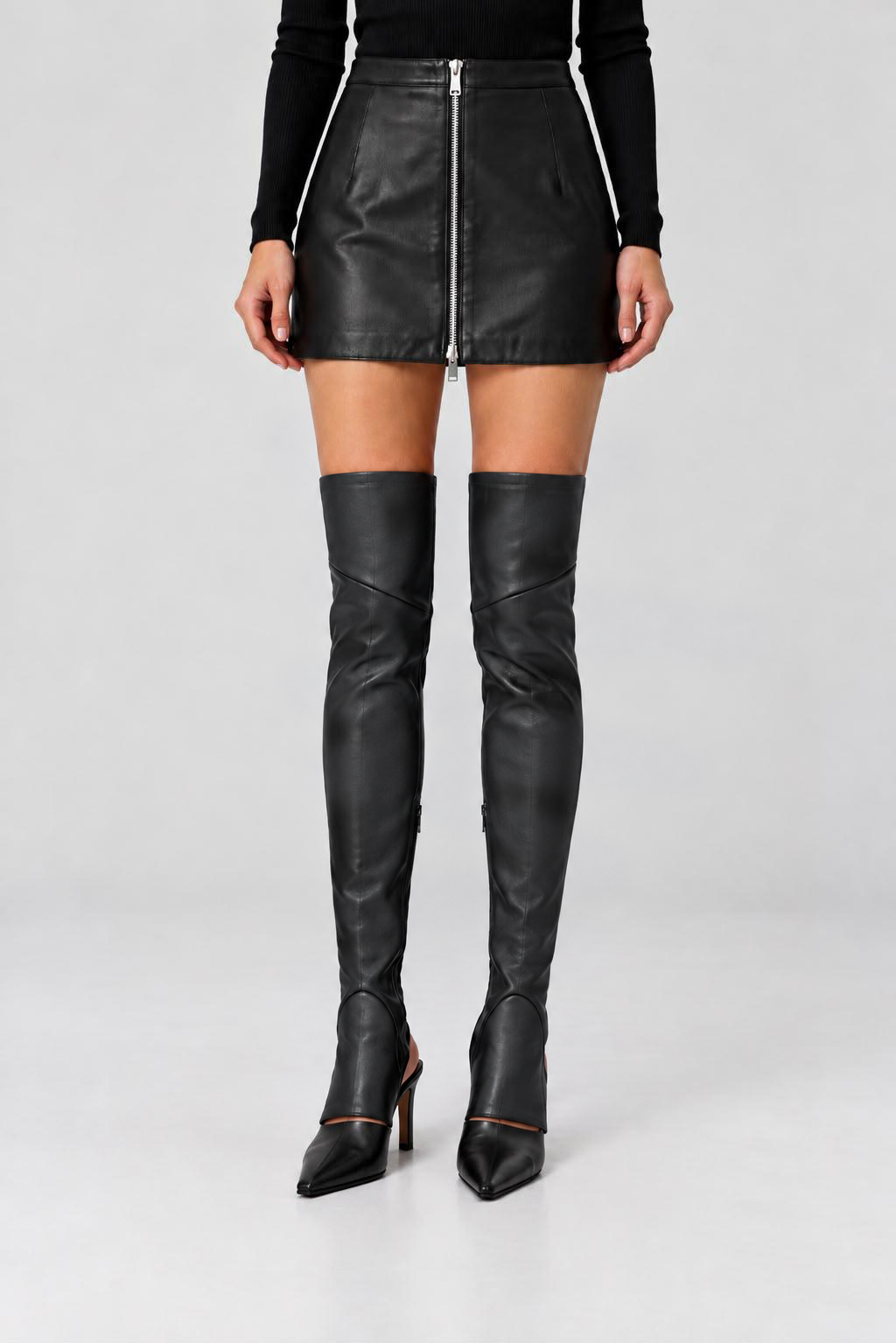 Lia Leather Leg Warmers - Black
